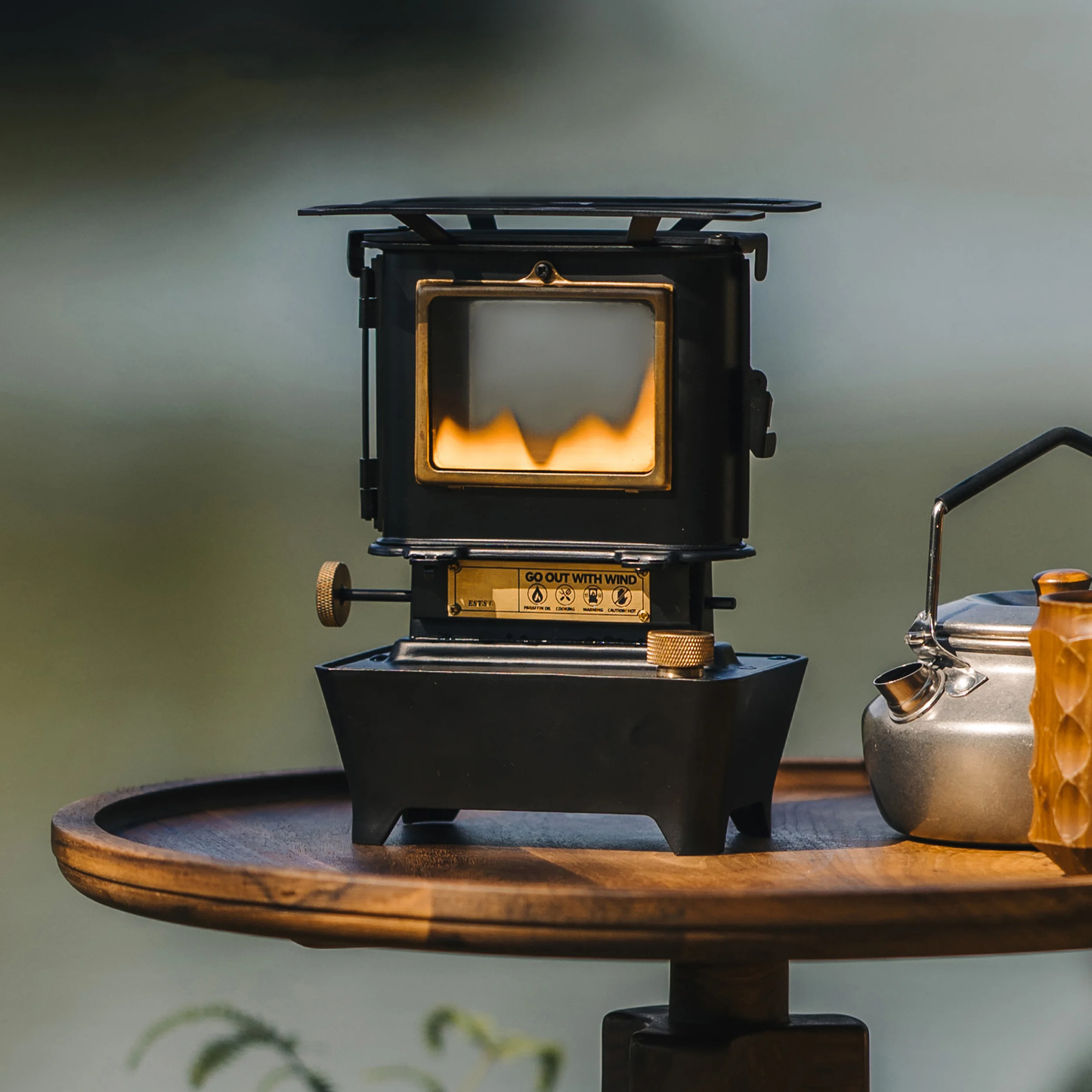 EmberEcho™ Retro Oil Stove