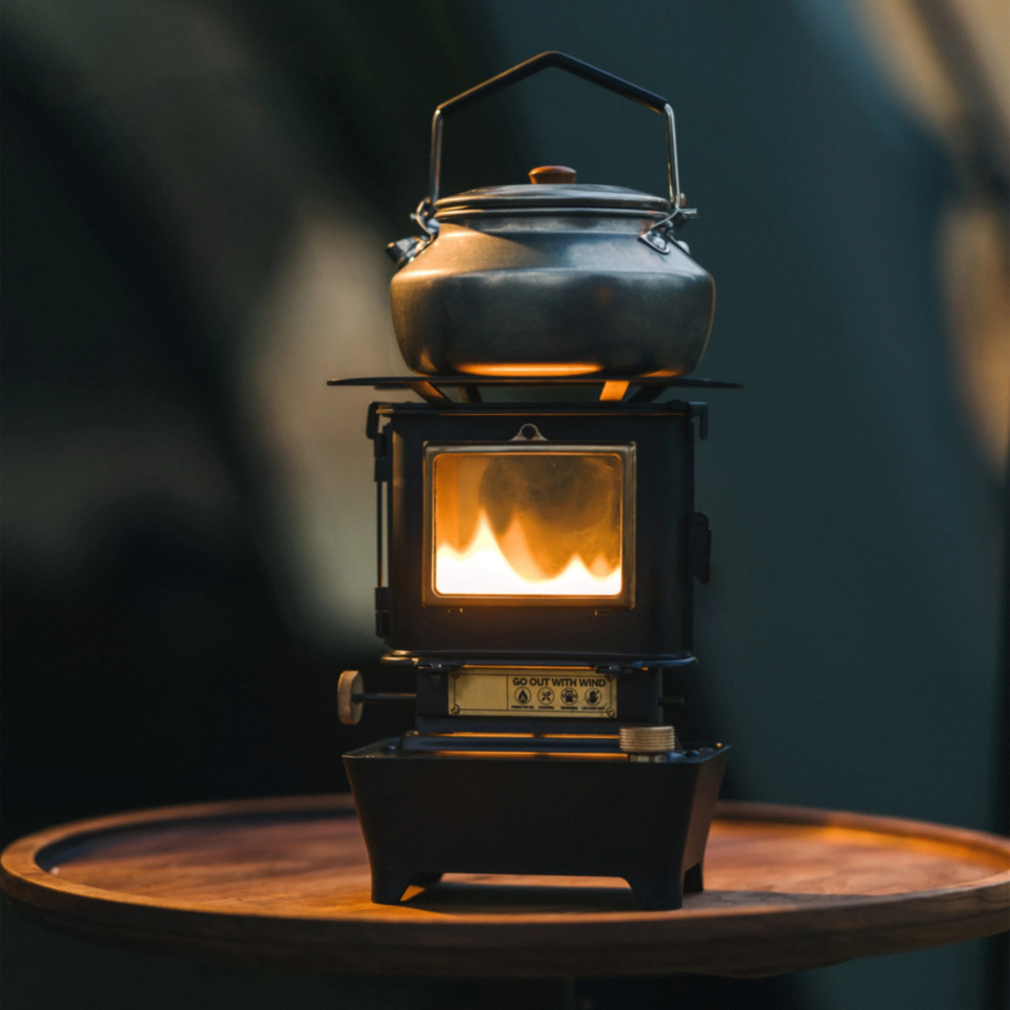 EmberEcho™ Retro Oil Stove
